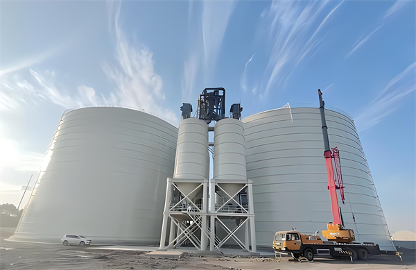 东兴大型钢板库